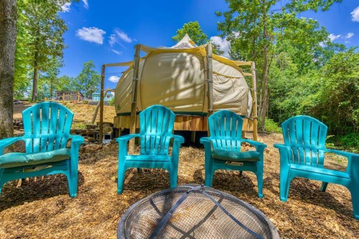 The Aries-A Stargazing, Luxury Glamping Tent Rogersville Eksteriør bilde